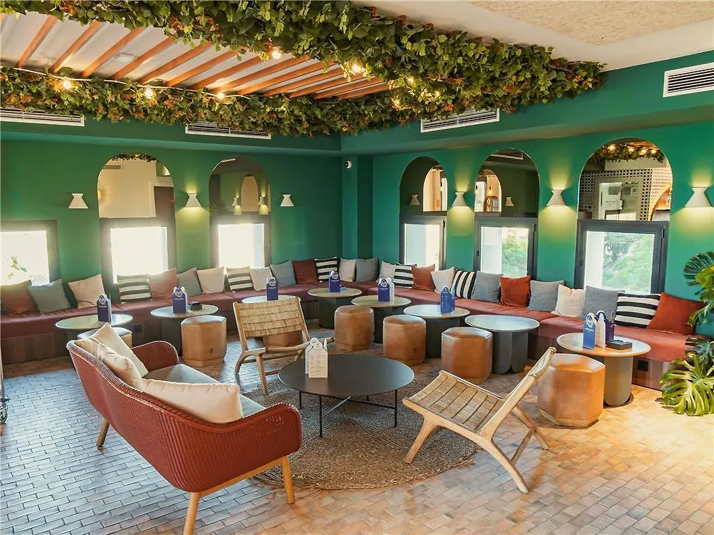 Ibis Styles Sevilla Santa Justa 3*, Seville Spain